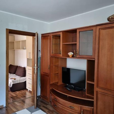 Yla Apartments Piatra Neamţ Exteriör bild
